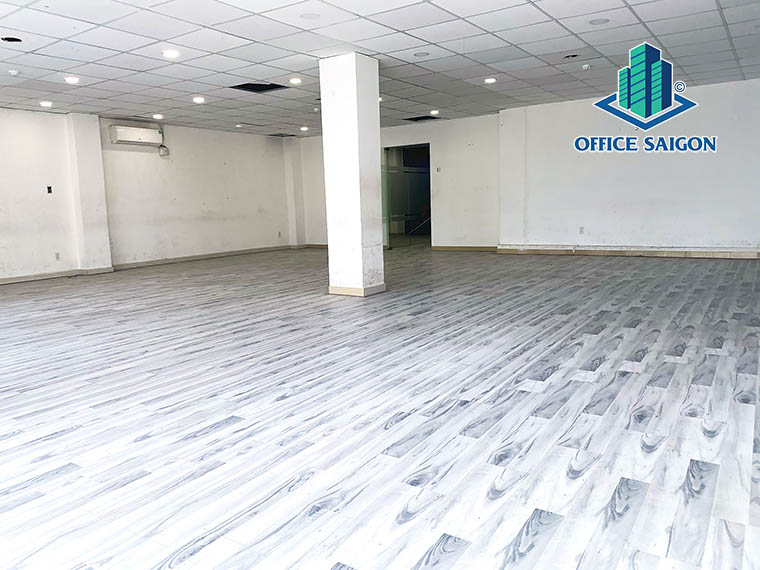 Mặt bằng 155m2 giá tốt tại tầng 2 văn phòng cho thuê Royal Office building quận Bình Thạnh