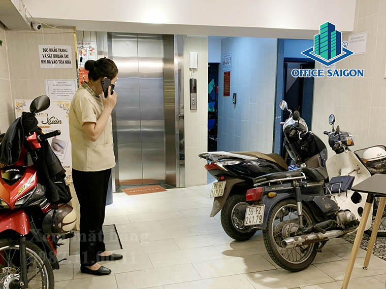 Hầm giữ xe tại văn phòng cho thuê Shark Office 2 building quận 3