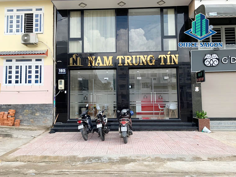 Mặt tiền văn phòng cho thuê Nam Trung Tín building quận Bình Thạnh