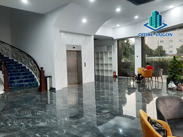 Khu tiếp khách chung tại văn phòng cho thuê K-Group building quận Bình Thạnh