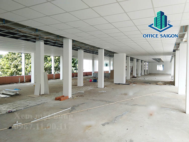 Mặt bằng đang hoàn thiện tại văn phòng cho thuê Sabay NVT Building quận Phú Nhuận