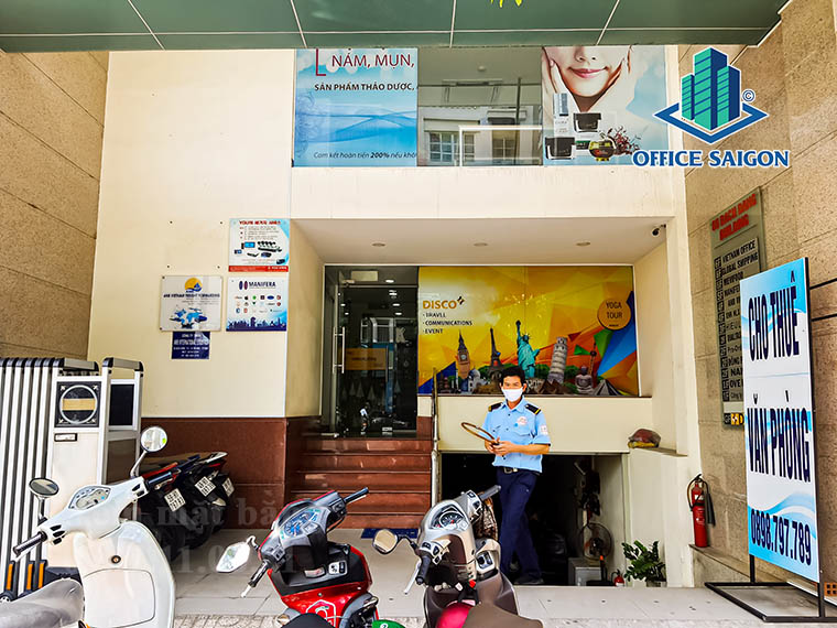 Lối xuống hầm giữ xe văn phòng cho thuê VOL 2 Building quận Tân Bình