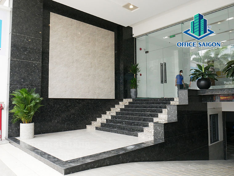Lối vào tòa nhà văn phòng cho thuê Sabay building Trường Chinh quận Tân Bình