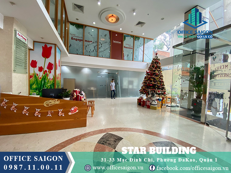 Lễ tân tại toà nhà văn phòng cho thuê Star Building quận 1