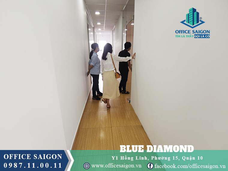 Lối đi chung tại Blue Diamond khá rộng rãi và thông thoáng