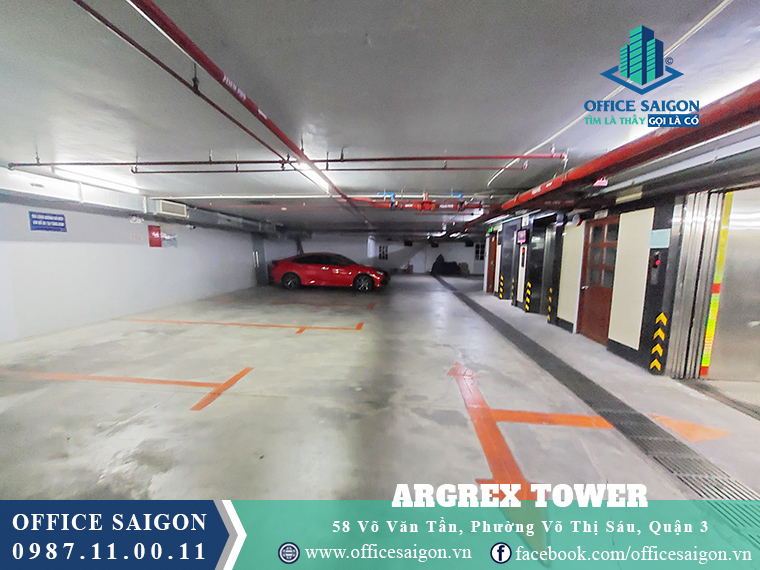Hệ thống thang máy tầng hầm tại văn phòng cho thuê toà nhà Agrex Tower Quận 3
