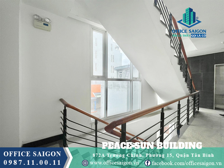 Cầu thang bộ  văn phòng cho thuê Peace Sun quận Tân Bình