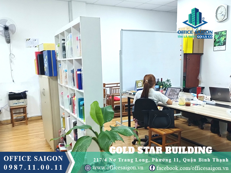 Phòng làm việc có nội thất toà nhà văn phòng cho thuê Gold Star Quận Bình Thạnh