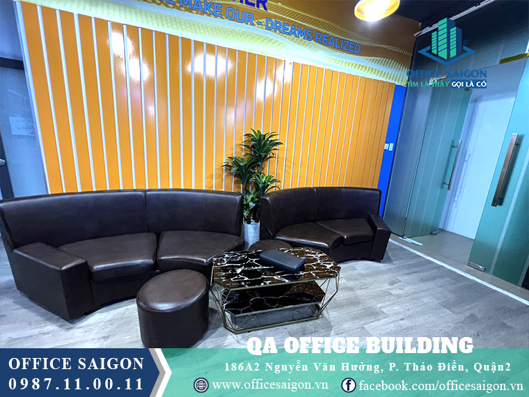 Sảnh chờ văn phòng cho thuê toà nhà QA Office Quận 2