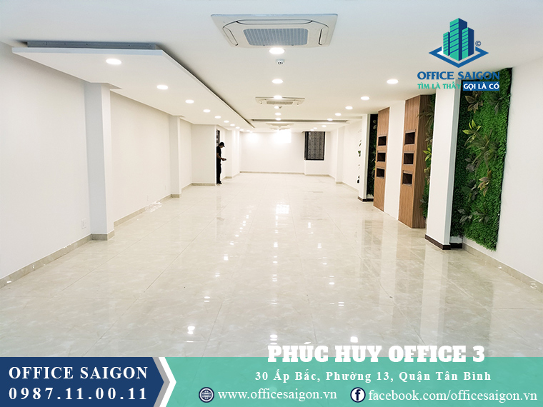 Sàn trống toà nhà Phúc Huy Office 3 BuildingLễ tân toà nhà Phúc Huy Office 3 Building
