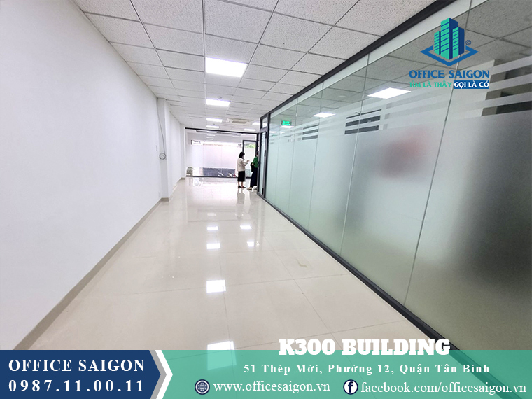 Lối đi chung văn phòng cho thuê toà nhà K300 Building quận Tân Bình