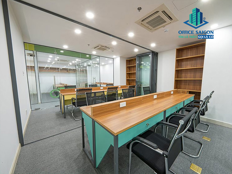 Khu vực làm việc chung tại Pax Sky