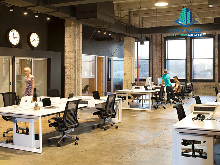 Co-working space được thiết kế sáng tạo, đơn giản, đem đến không gian làm việc thoải mái