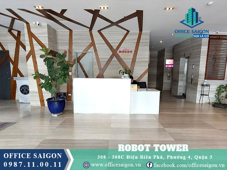 Lễ tân tại Robot Tower quận 3