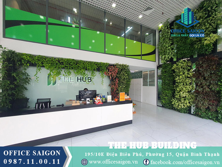 Lễ tân tại văn phòng cho thuê The Hub Building quận Bình Thạnh