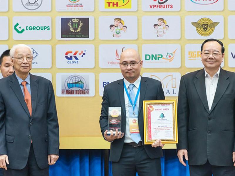 Office Saigon vinh dự đón nhận giải thưởng Đơn vị tư vấn bất động sản Việt Nam xuất sắc 2021