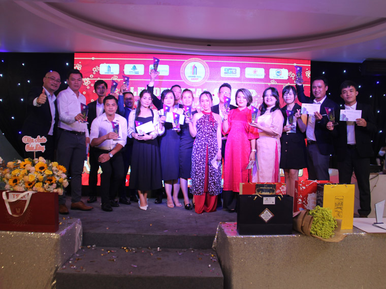 Year End Party 2023: Nhìn Lại và Tiến Lên