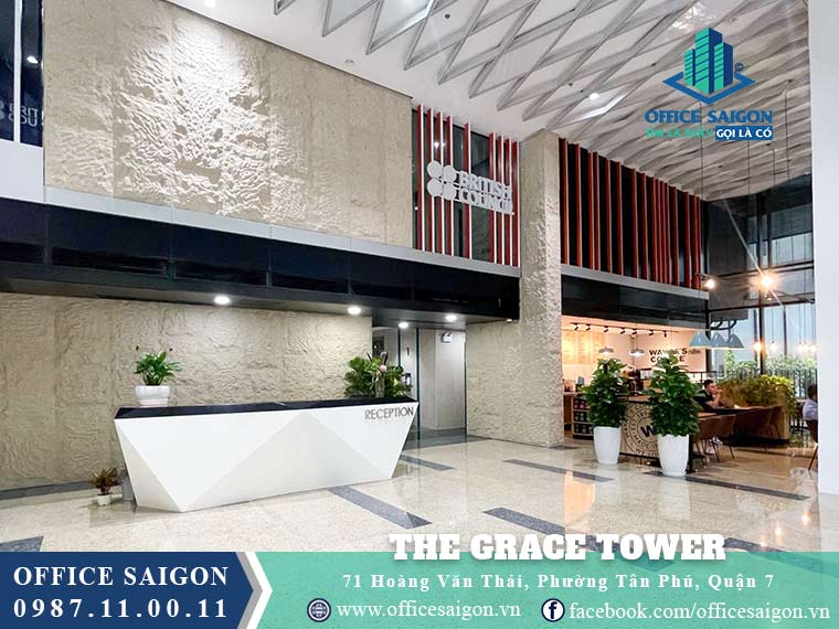 Lễ tân tại văn phòng cho thuê The Grace Tower quận 7