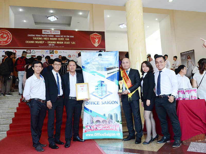 Office Saigon vinh dự nhận giải Thương Hiệu Dẫn Đầu Việt Nam