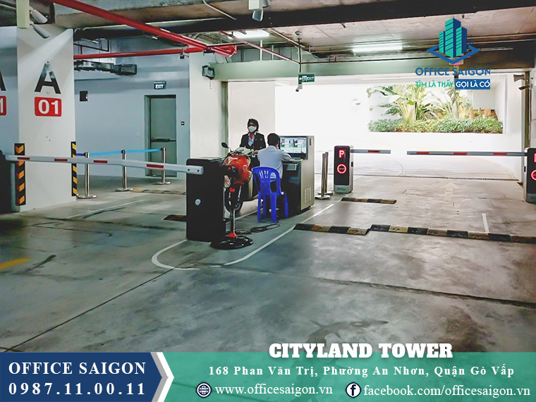 Hầm giữ xe tại CityLand Tower
