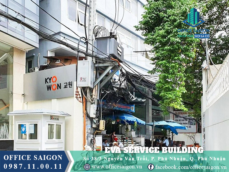 Eva Service Building