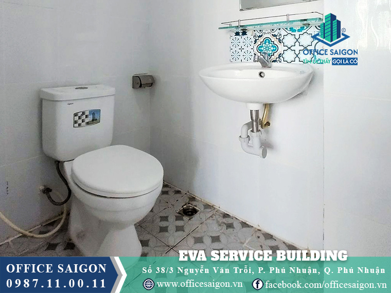 Toilet Eva Service Building