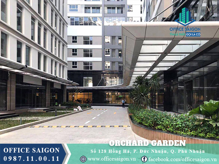 Lối vào Orchard Garden