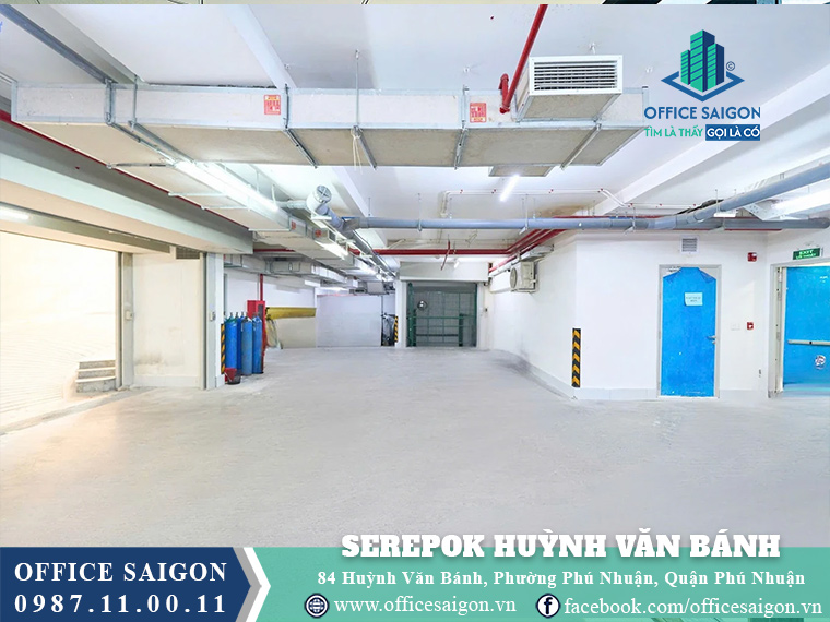 Hầm xe toà nhà Serepok Huỳnh Văn Bánh