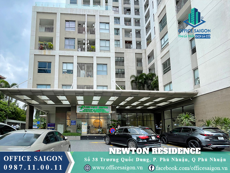 Lối vào Newton Residence