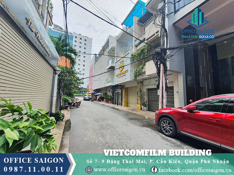 Xung quanh Vietcomfilm Building
