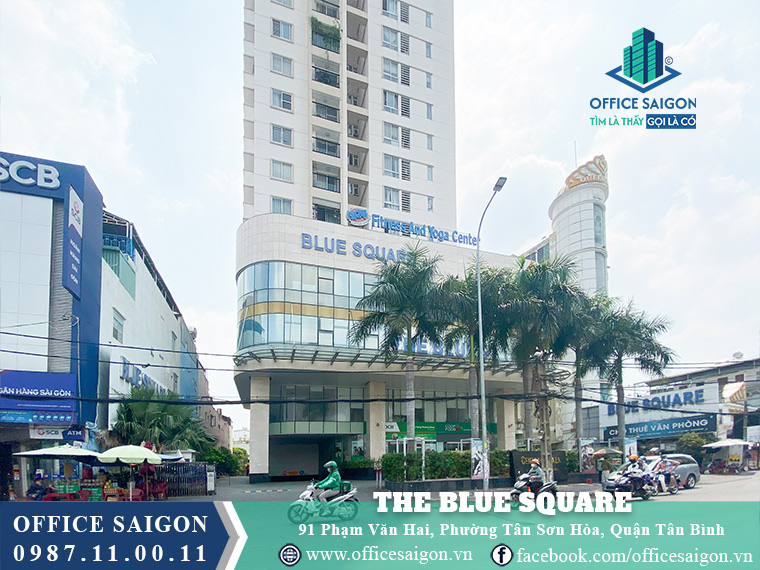 Lối vào toà nhà The Blue Square Phạm Văn Hai