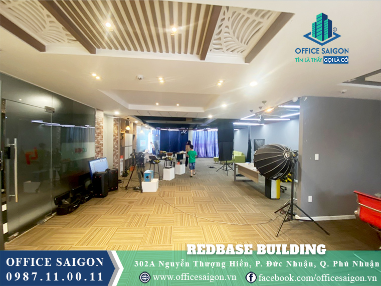 Diện tích trống Redbase Building