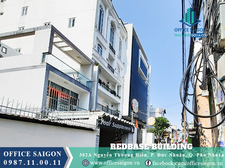 Toà nhà Redbase Building