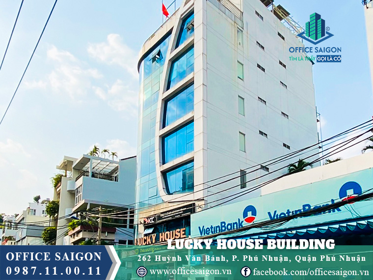 Lucky House Building