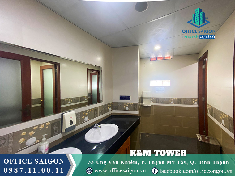 Toilet tòa nhà K&M tower Ung Văn Khiêm
