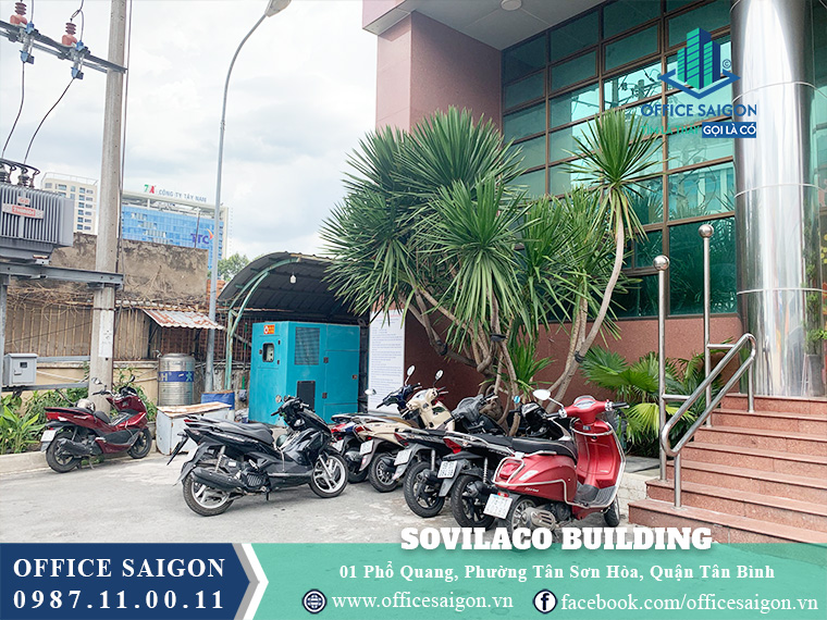 Sân đậu xe tòa nhà Sovilaco Building Phổ Quang