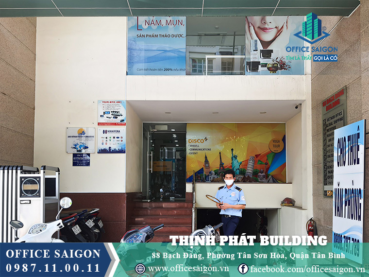 Lối vào toà nhà Thịnh Phát Building Bạch Đằng