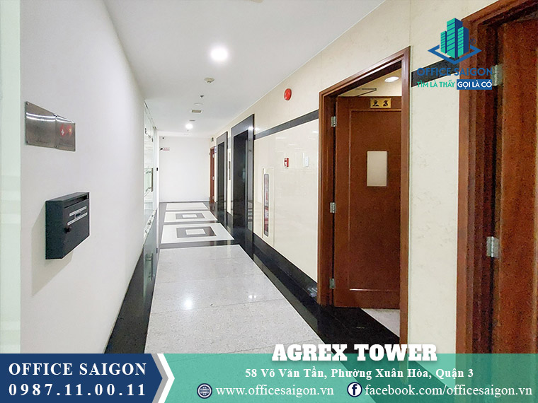Hành lang thang máy toà nhà Agrex Tower Võ Văn Tần