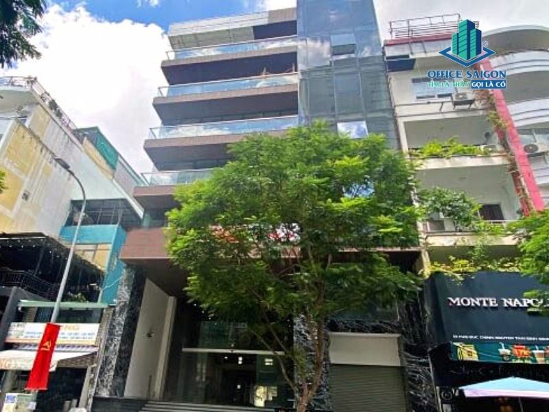 Tòa nhà nguyên căn cho thuê quận 1 tại 53-57 Phó Đức Chính