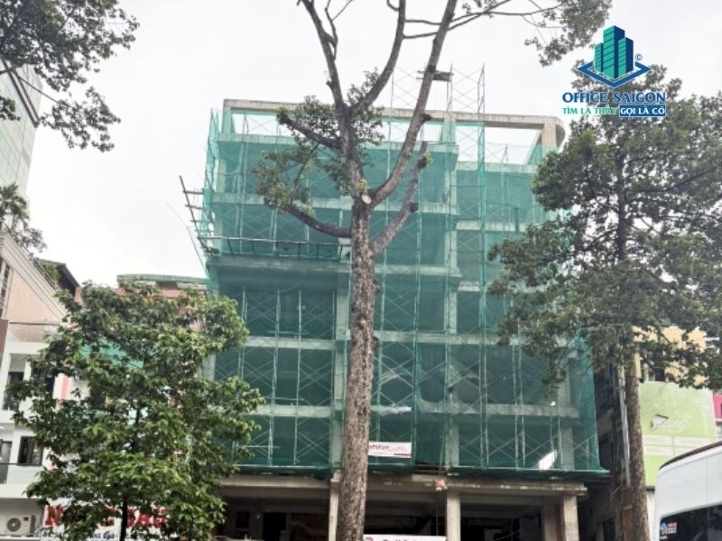 Cho thuê tòa nhà quận 1 tại 106 Lê Thị Riêng làm văn phòng