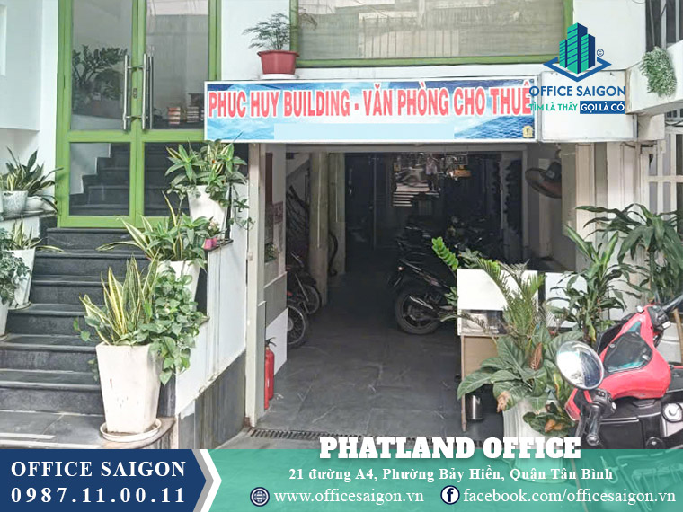 Lối vào toà nhà Phatland Office A4