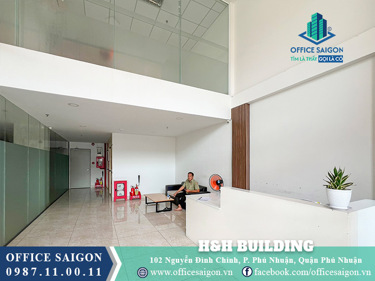 Lễ tân H&H Building Nguyễn Đình Chính
