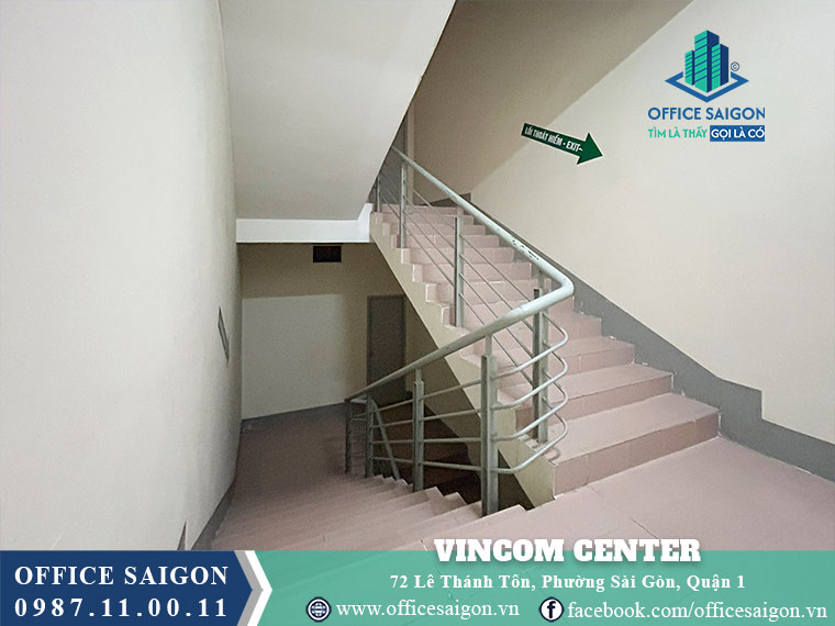 Thang bộ Vincom Center Lê Thánh Tôn