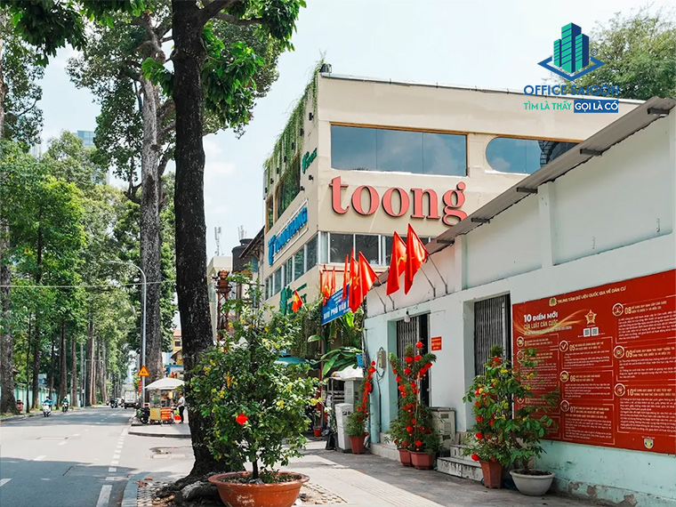 Không gian bên ngoài Toong Nguyễn Bỉnh Khiêm