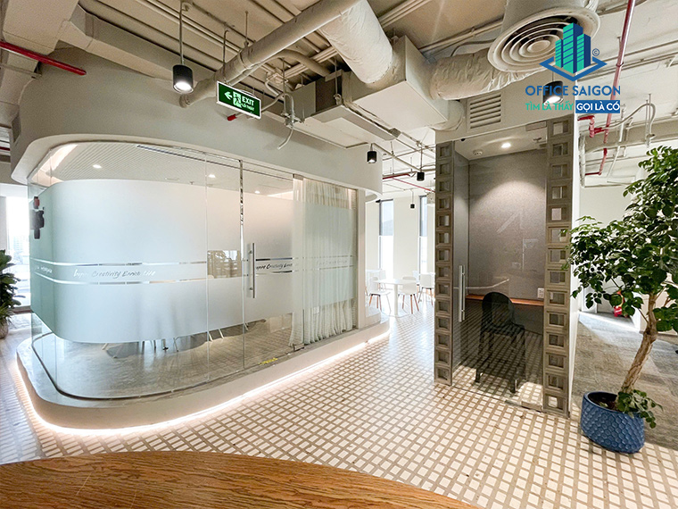 Sảnh văn phòng Regus Five Star Mạc Đỉnh Chi