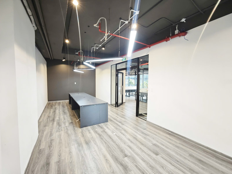 Hình ảnh khảo sát thực tế tại The Crest Office ngày 12/03/2026