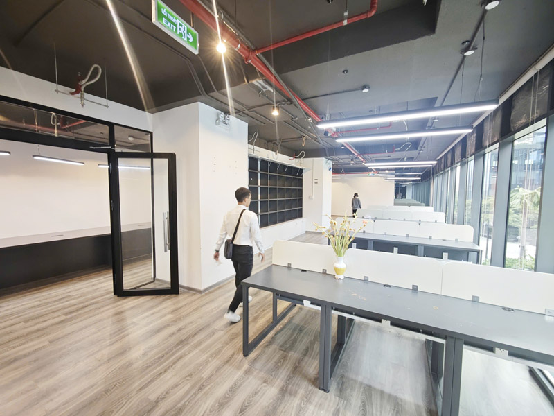 Hình ảnh khảo sát thực tế tại The Crest Office ngày 12/03/2026