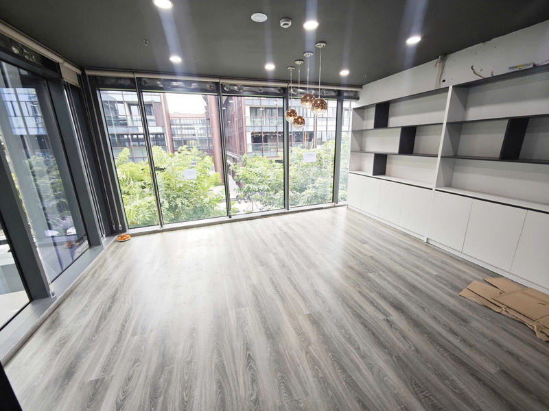 Hình ảnh khảo sát thực tế tại The Crest Office ngày 12/03/2026