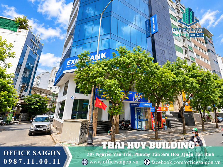 Mặt tiền rộng rãi thuận tiện