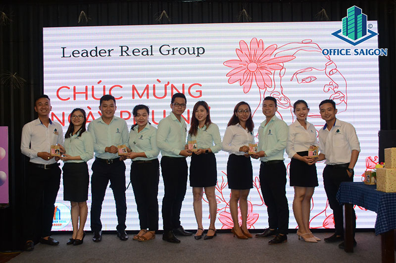 Ngay Phu Nu Viet Nam 2020 va sinh nhat Tong giam doc Leader Real Group
